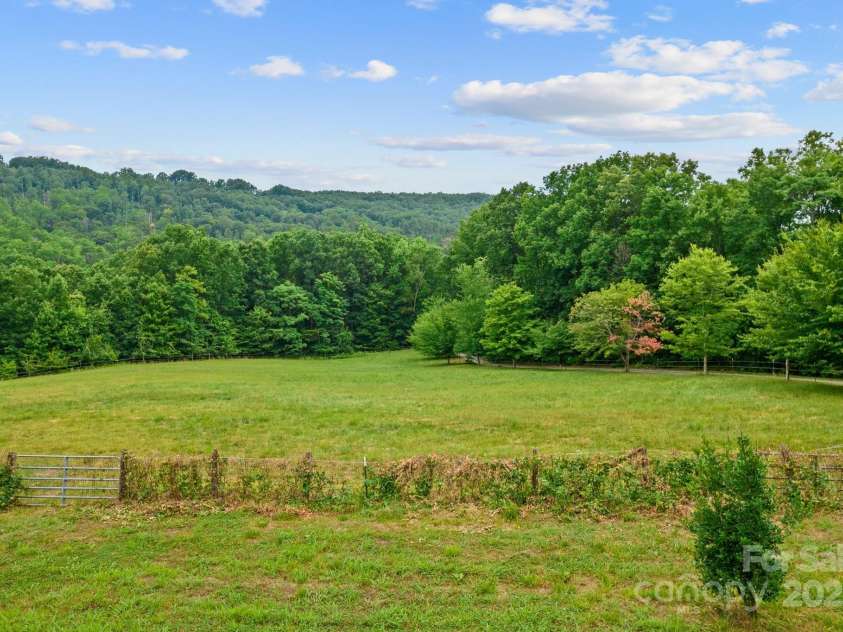 8252 Holbert Cove Road, Saluda, NC 28773.  MLS# CAR4257298, YatesRealty ID 11619. 
