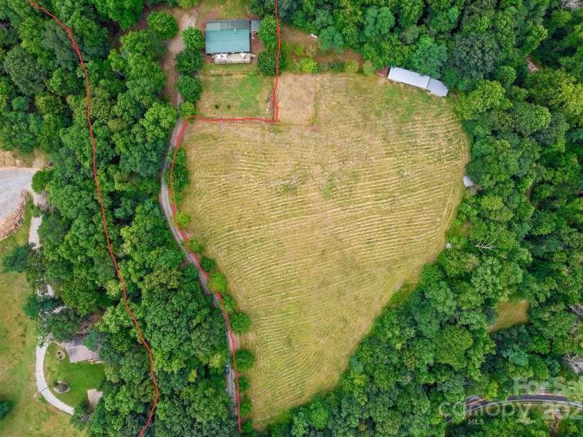 8252 Holbert Cove Road, Saluda, NC 28773.  MLS# CAR4257298, YatesRealty ID 11619. 