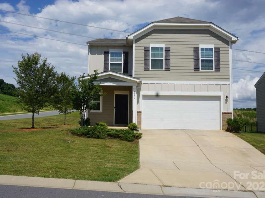1276 Bryson Lane, Denver, NC 28037.  MLS# CAR4281447, YatesRealty ID 1162. 