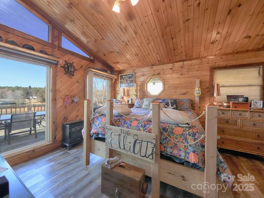 6860 Shade Tree Lane, Sherrills Ford, NC 28673.  MLS# CAR4087188, YatesRealty ID 1162. 