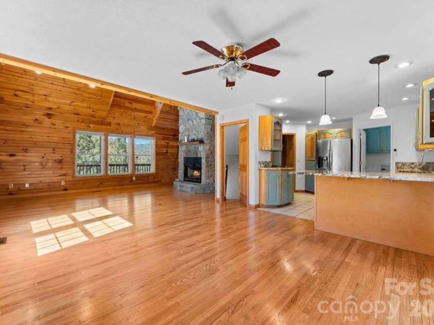 44 Ellistone Court, Sylva, NC 28779.  MLS# CAR4361873, YatesRealty ID 11620. 
