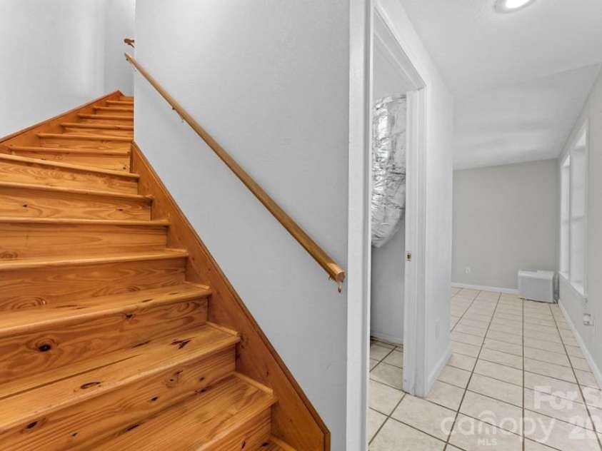 44 Ellistone Court, Sylva, NC 28779.  MLS# CAR4361873, YatesRealty ID 11620. 