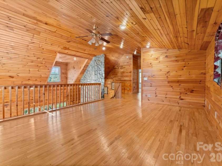 44 Ellistone Court, Sylva, NC 28779.  MLS# CAR4361873, YatesRealty ID 11620. 