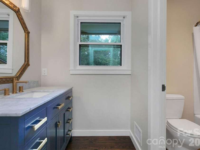 100 Ashton Lane, Brevard, NC 28712.  MLS# CAR4411812, YatesRealty ID 11621. Bathroom 2