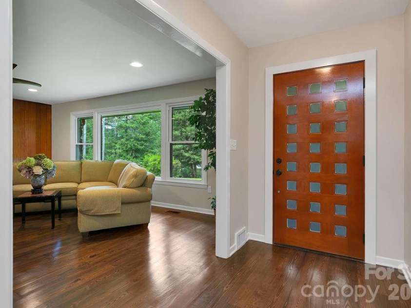 100 Ashton Lane, Brevard, NC 28712.  MLS# CAR4411812, YatesRealty ID 11621. Entrance