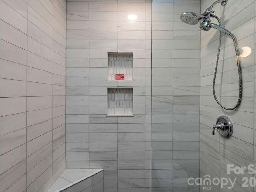 100 Ashton Lane, Brevard, NC 28712.  MLS# CAR4411812, YatesRealty ID 11621. Luxurious Shower