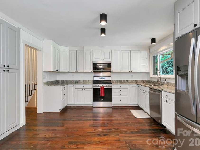 100 Ashton Lane, Brevard, NC 28712.  MLS# CAR4411812, YatesRealty ID 11621. Plenty of Cabinet Space
