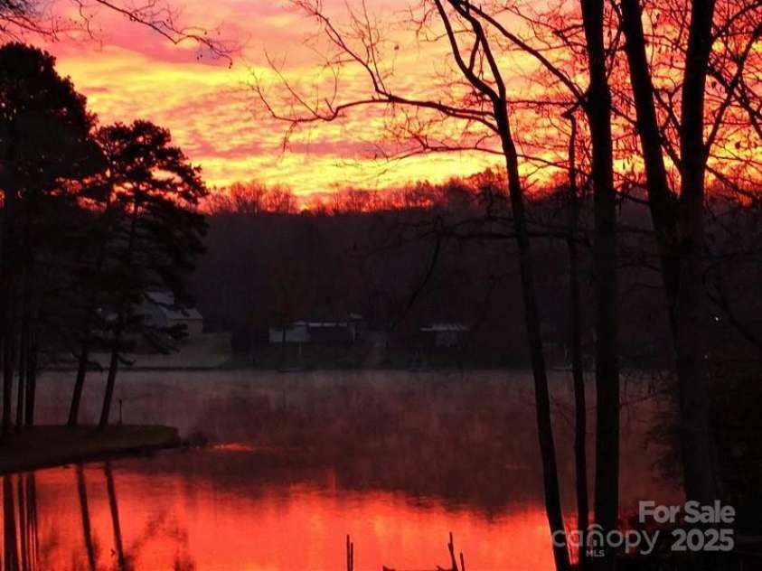 1101 Warf Road, Lexington, NC 27292.  MLS# CAR4207054, YatesRealty ID 11621. 