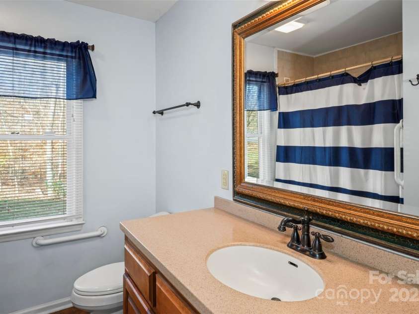 1101 Warf Road, Lexington, NC 27292.  MLS# CAR4207054, YatesRealty ID 11621. 