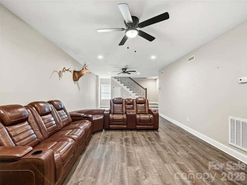 111 Wipprecht Drive, Spruce Pine, NC 28777.  MLS# CAR4361274, YatesRealty ID 11623. 