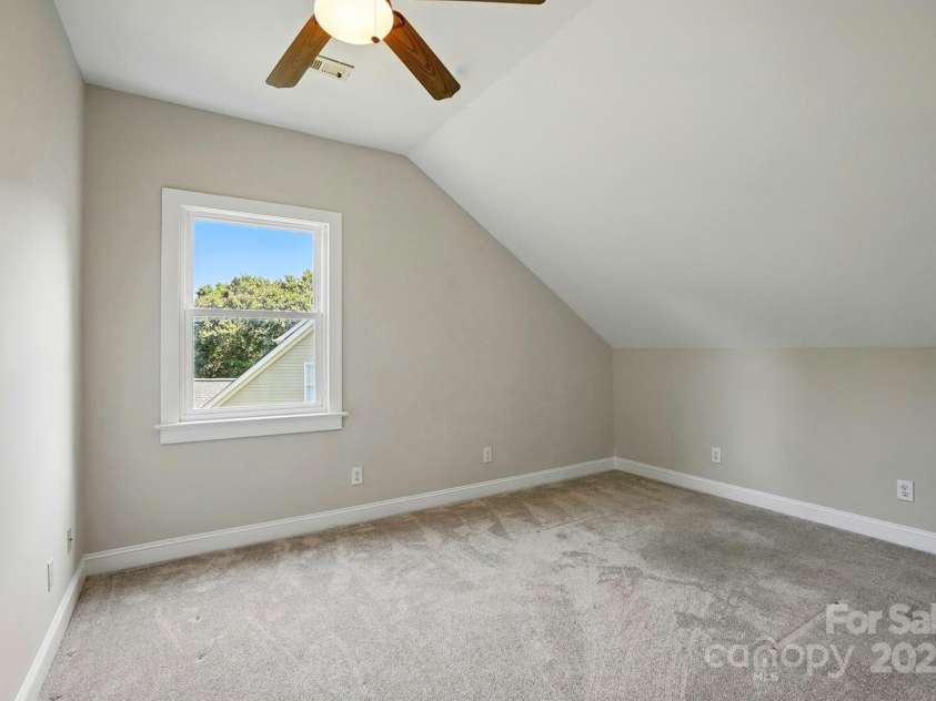 8008 Battersea Court, Waxhaw, NC 28173.  MLS# CAR4235511, YatesRealty ID 11623. 