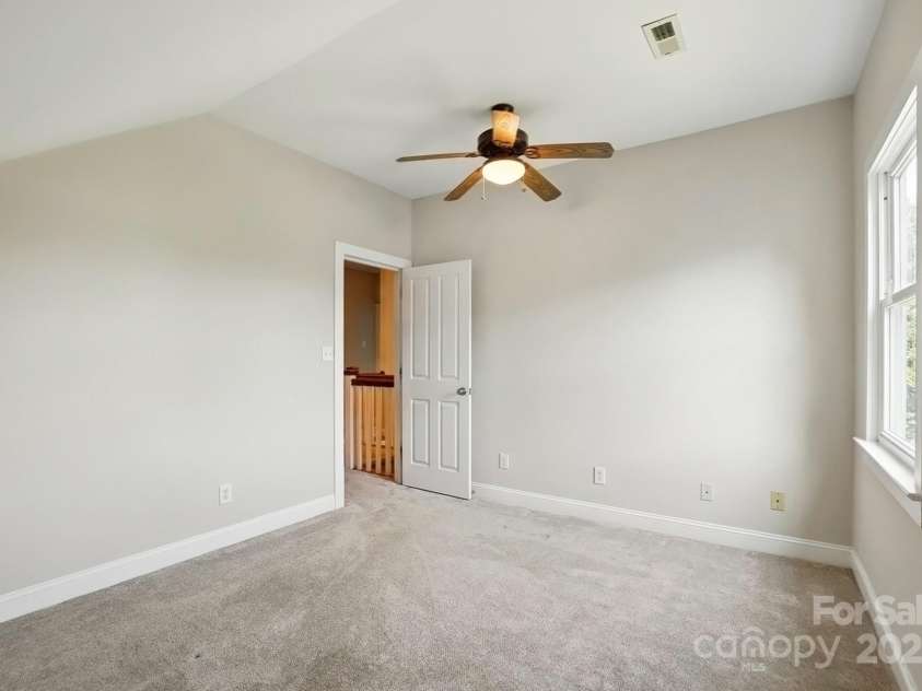 8008 Battersea Court, Waxhaw, NC 28173.  MLS# CAR4235511, YatesRealty ID 11623. 