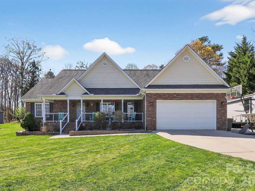 4363 Dusty Ridge Court, Denver, NC 28037.  MLS# CAR4361524, YatesRealty ID 11625. 