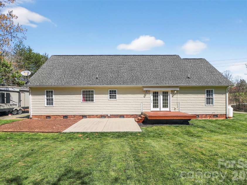 4363 Dusty Ridge Court, Denver, NC 28037.  MLS# CAR4361524, YatesRealty ID 11625. 