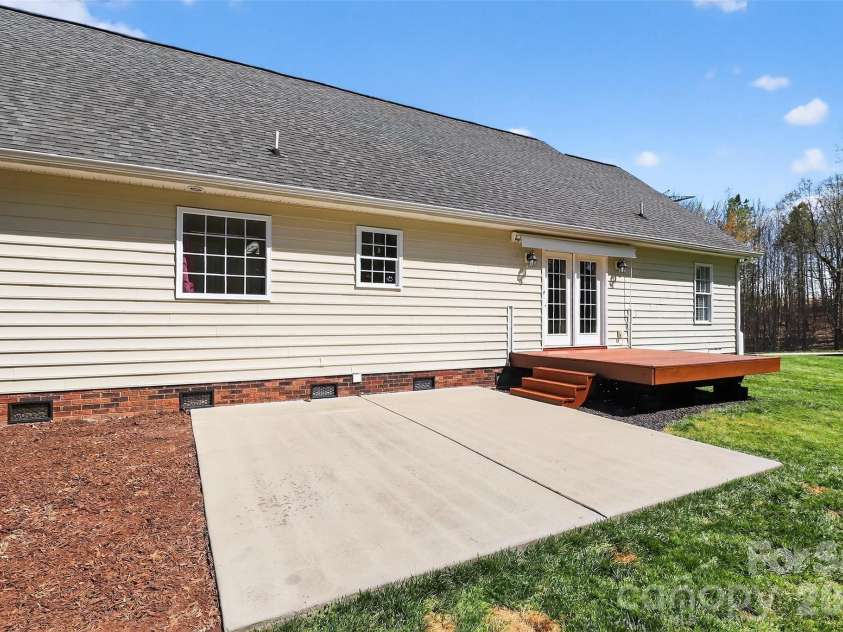 4363 Dusty Ridge Court, Denver, NC 28037.  MLS# CAR4361524, YatesRealty ID 11625. 