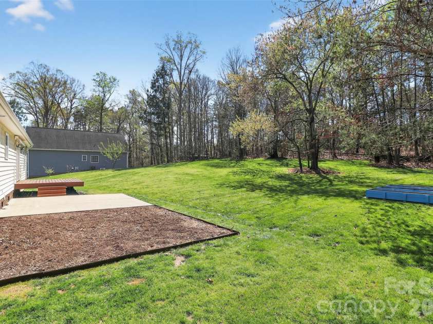 4363 Dusty Ridge Court, Denver, NC 28037.  MLS# CAR4361524, YatesRealty ID 11625. Large backyard