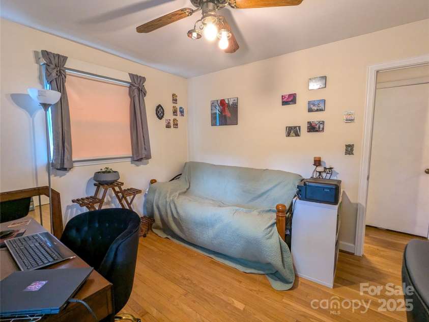 411 US Highway 19E ByPass, Burnsville, NC 28714.  MLS# CAR4247071, YatesRealty ID 11626. 