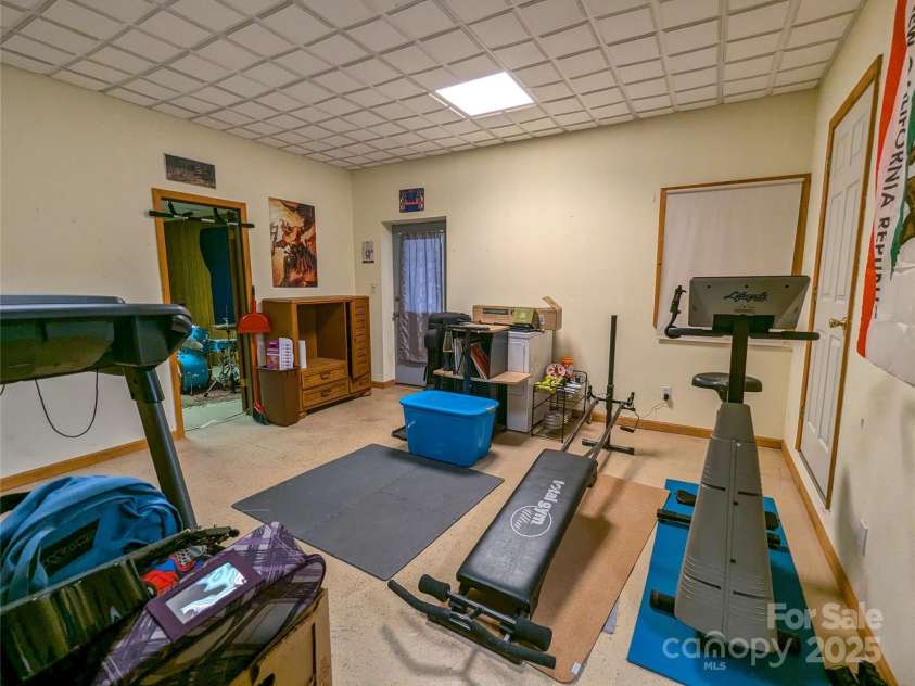 411 US Highway 19E ByPass, Burnsville, NC 28714.  MLS# CAR4247071, YatesRealty ID 11626. 