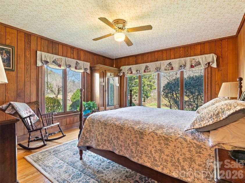 4125 State Highway 197 Highway, Burnsville, NC 28714.  MLS# CAR4361798, YatesRealty ID 11626. 