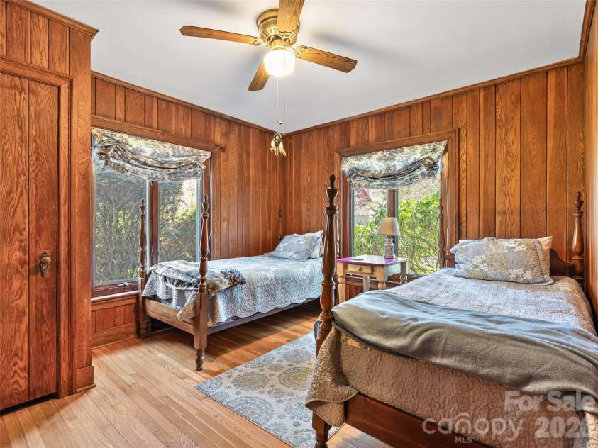 4125 State Highway 197 Highway, Burnsville, NC 28714.  MLS# CAR4361798, YatesRealty ID 11626. 