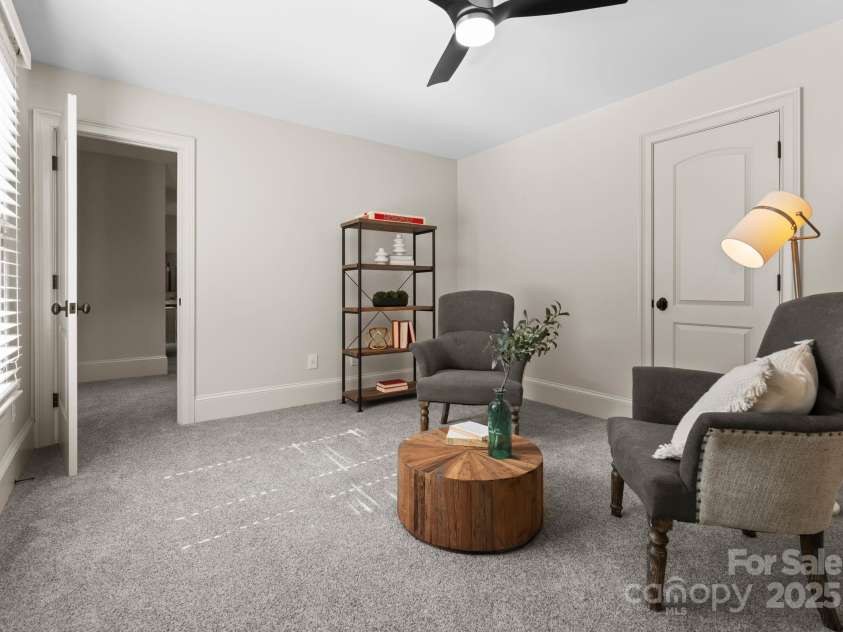 4429 Cameron Oaks Drive, Charlotte, NC 28211.  MLS# CAR4255218, YatesRealty ID 11627. 