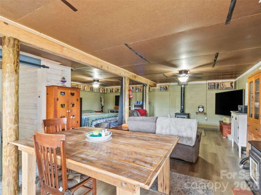 138 Robert Phillips Road, Bakersville, NC 28705.  MLS# CAR4361087, YatesRealty ID 11628. 