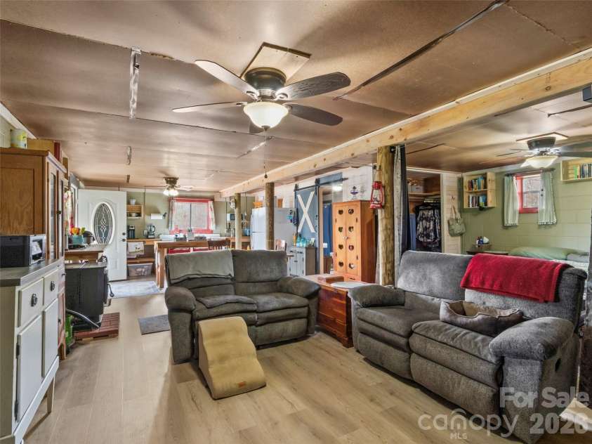 138 Robert Phillips Road, Bakersville, NC 28705.  MLS# CAR4361087, YatesRealty ID 11628. 
