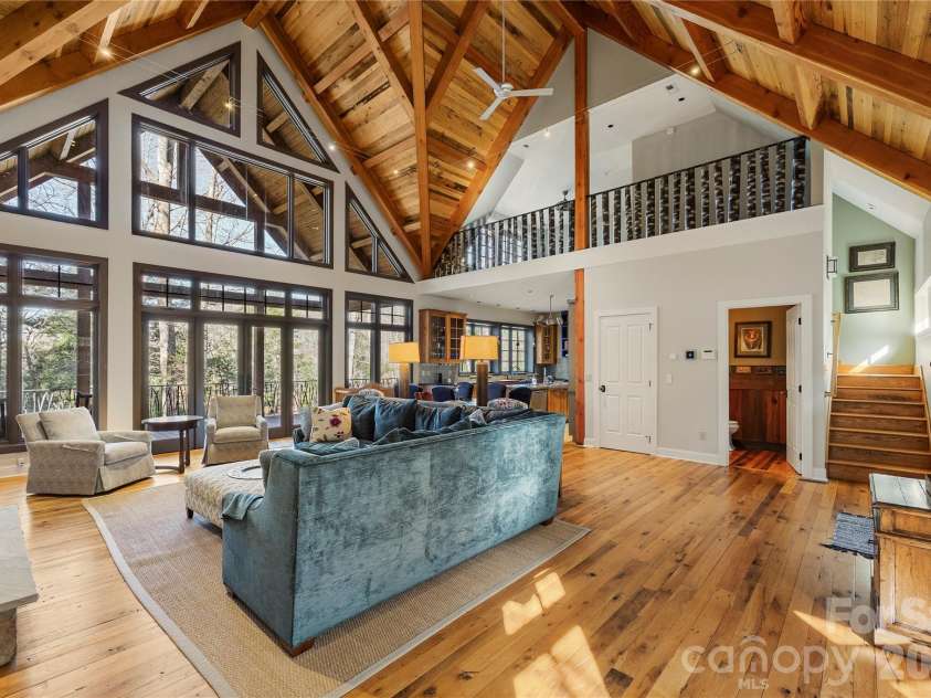 2186 Long Rifle Ridge Road, Nebo, NC 28761.  MLS# CAR4349761, YatesRealty ID 11631. Beautiful light filled room