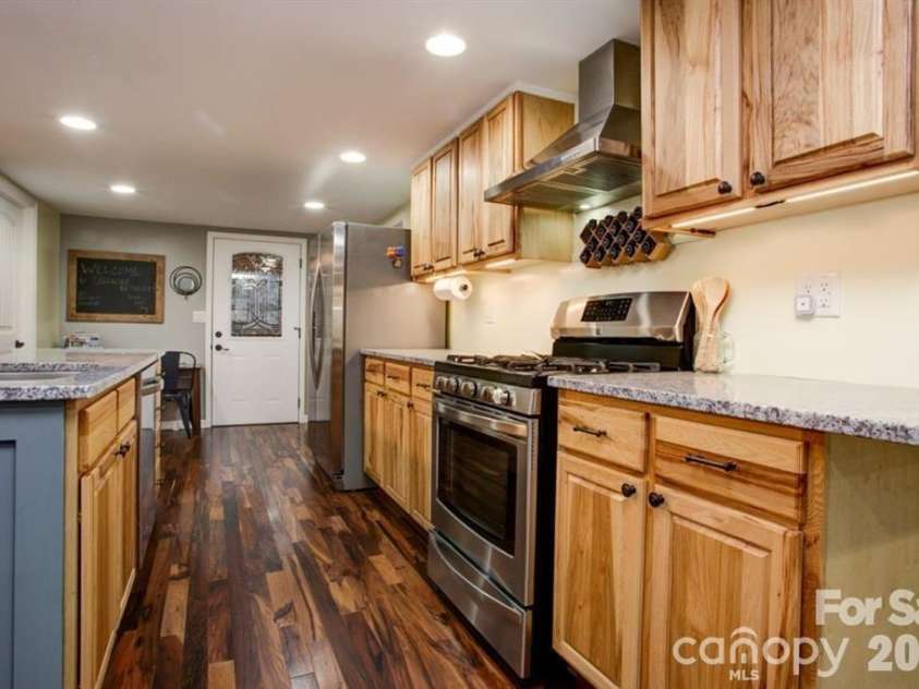 347 Blackberry Inn Road, Weaverville, NC 28787.  MLS# CAR4356059, YatesRealty ID 11632. 