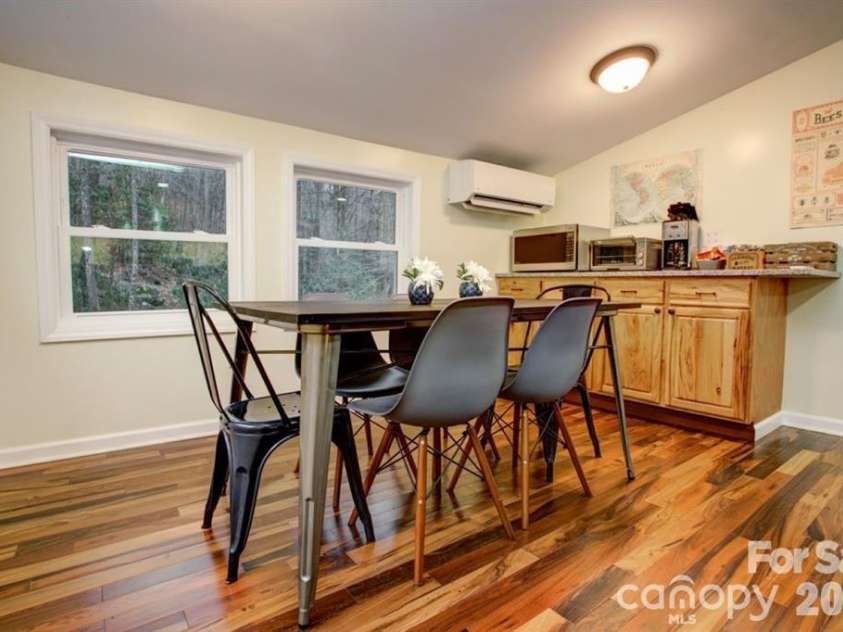 347 Blackberry Inn Road, Weaverville, NC 28787.  MLS# CAR4356059, YatesRealty ID 11632. 