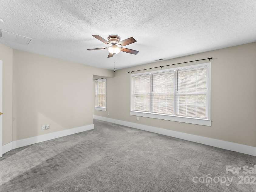 95 Wildwood Forest Lane, Mills River, NC 28759.  MLS# CAR4244882, YatesRealty ID 11632. 