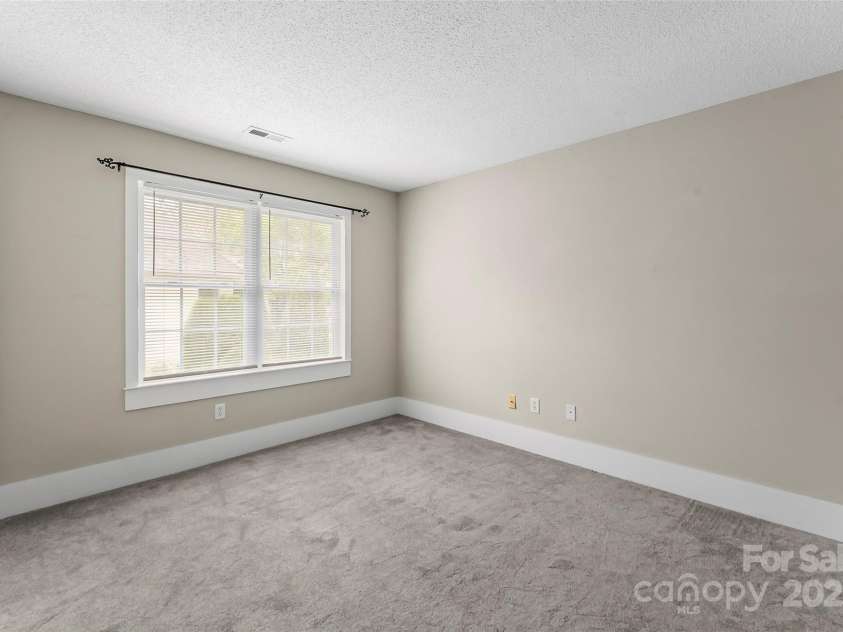 95 Wildwood Forest Lane, Mills River, NC 28759.  MLS# CAR4244882, YatesRealty ID 11632. 