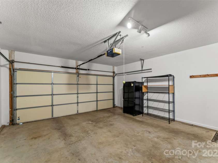 95 Wildwood Forest Lane, Mills River, NC 28759.  MLS# CAR4244882, YatesRealty ID 11632. 