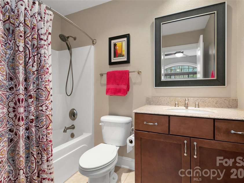 123 Isuhdavga Court, Brevard, NC 28712.  MLS# CAR4354135, YatesRealty ID 11633. 