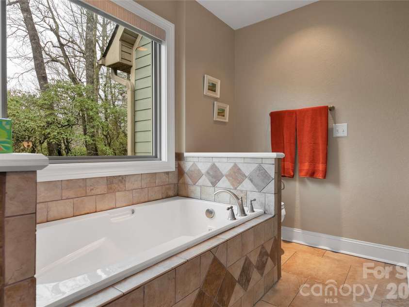 123 Isuhdavga Court, Brevard, NC 28712.  MLS# CAR4354135, YatesRealty ID 11633. Relaxing
