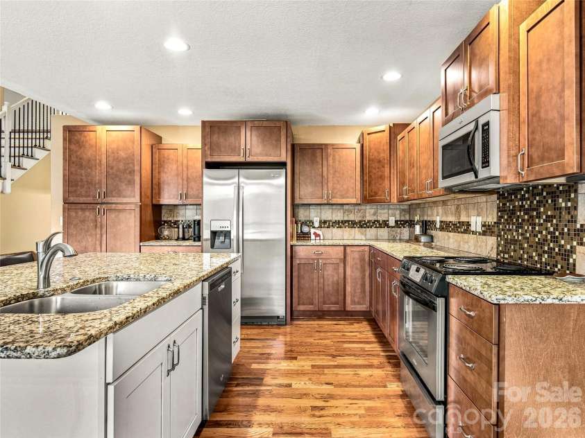 123 Isuhdavga Court, Brevard, NC 28712.  MLS# CAR4418936, YatesRealty ID 11633. 