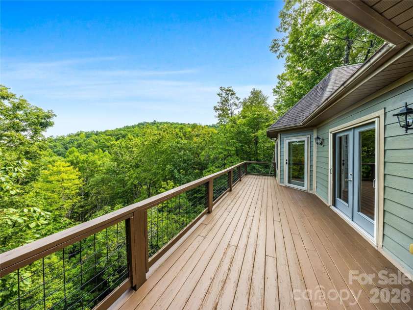123 Isuhdavga Court, Brevard, NC 28712.  MLS# CAR4418936, YatesRealty ID 11633. 