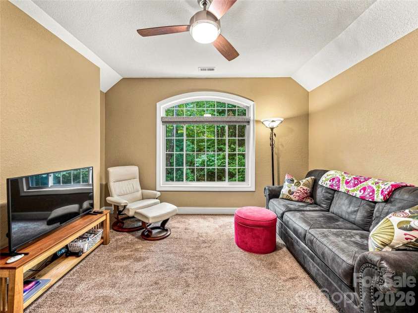 123 Isuhdavga Court, Brevard, NC 28712.  MLS# CAR4418936, YatesRealty ID 11633. 