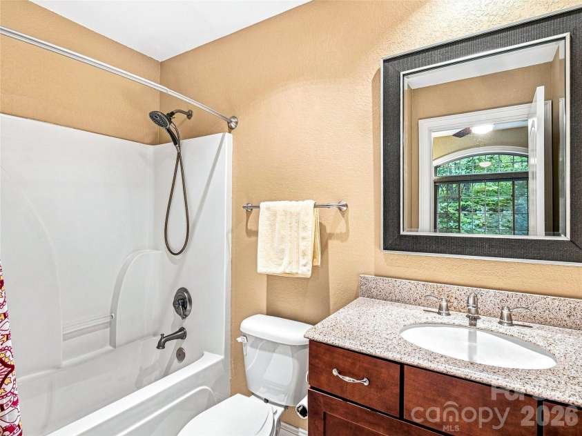 123 Isuhdavga Court, Brevard, NC 28712.  MLS# CAR4418936, YatesRealty ID 11633. 