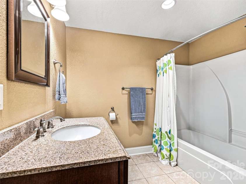 123 Isuhdavga Court, Brevard, NC 28712.  MLS# CAR4418936, YatesRealty ID 11633. 