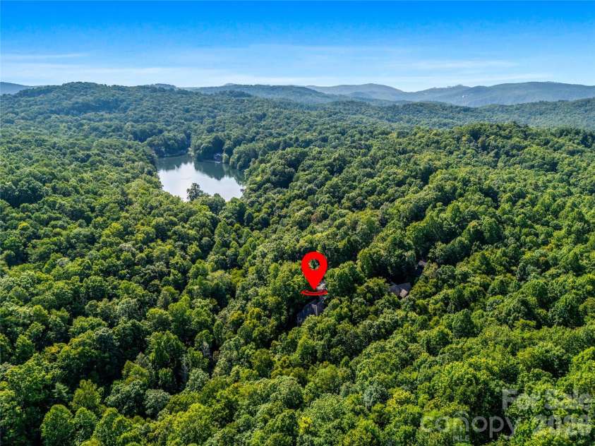 123 Isuhdavga Court, Brevard, NC 28712.  MLS# CAR4418936, YatesRealty ID 11633. 