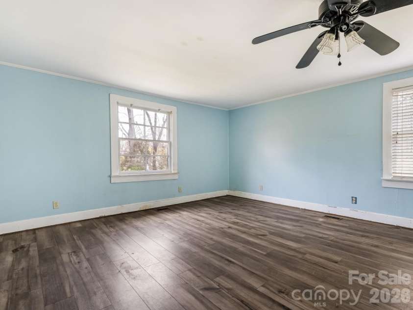 2346 Sam Newell Road, Matthews, NC 28105.  MLS# CAR4353522, YatesRealty ID 11634. Primary Bedroom