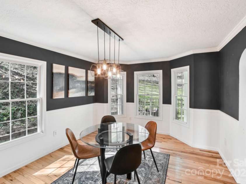 53 Haly Ho Drive, Candler, NC 28715.  MLS# CAR4250677, YatesRealty ID 11635. 