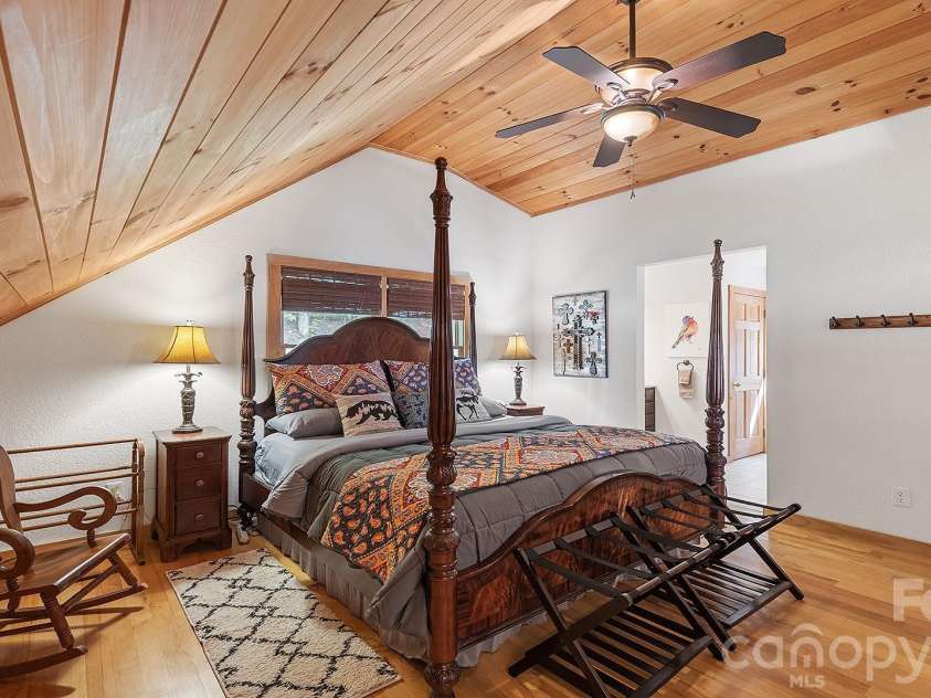 616 Appaloosa Trail, Waynesville, NC 28785.  MLS# CAR4356545, YatesRealty ID 11635. Primary Bed, Upper Level