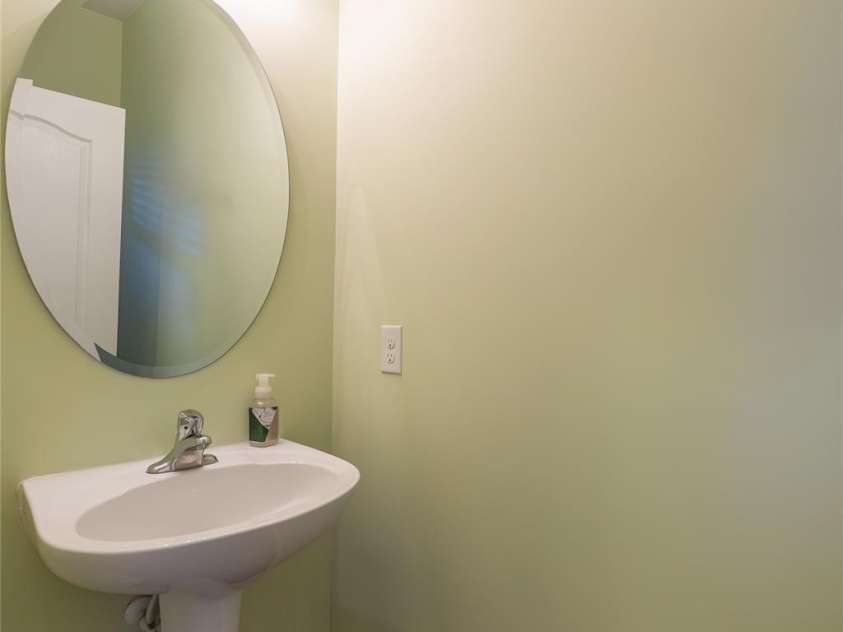 2519 Early Flight Drive, Charlotte, NC 28262.  MLS# CAR4217909, YatesRealty ID 11636. 