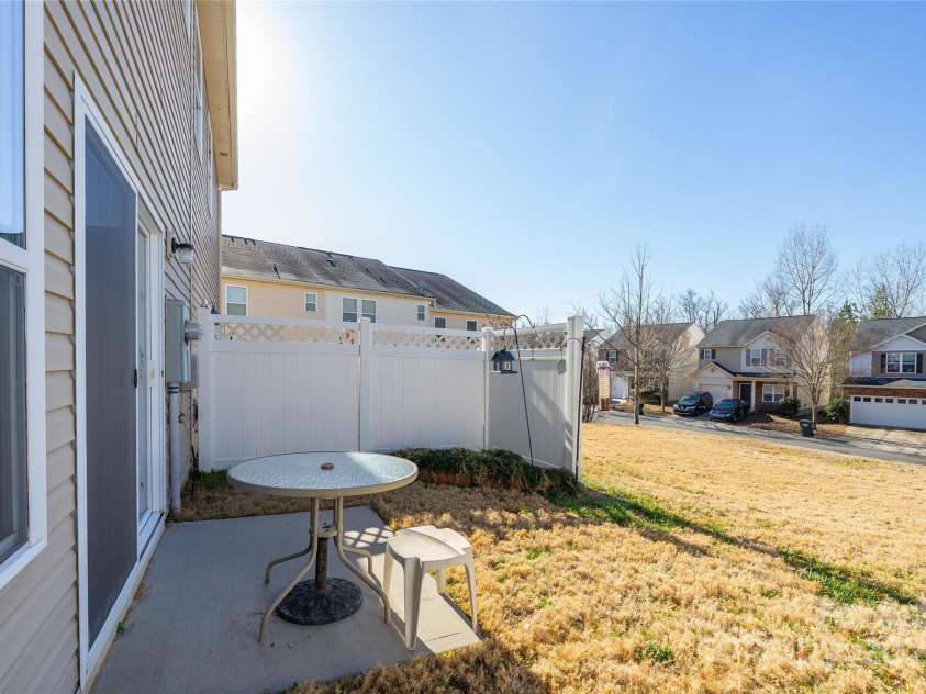 2519 Early Flight Drive, Charlotte, NC 28262.  MLS# CAR4217909, YatesRealty ID 11636. 