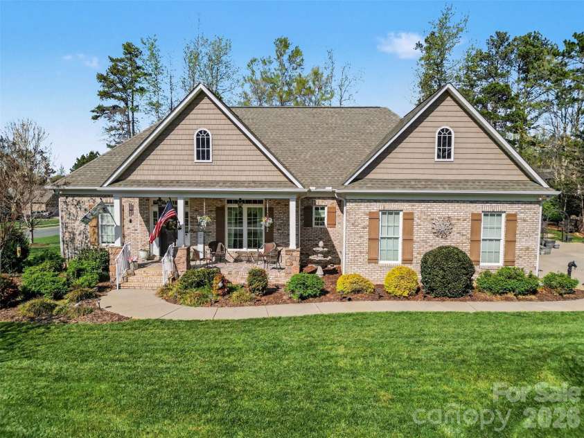 5123 Beckenham Lane, Concord, NC 28025.  MLS# CAR4355969, YatesRealty ID 11636. 