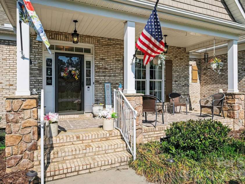 5123 Beckenham Lane, Concord, NC 28025.  MLS# CAR4355969, YatesRealty ID 11636. 