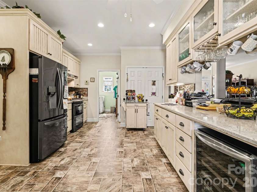 5123 Beckenham Lane, Concord, NC 28025.  MLS# CAR4355969, YatesRealty ID 11636. 