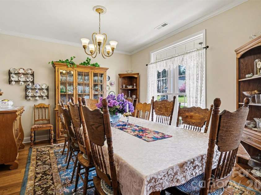 5123 Beckenham Lane, Concord, NC 28025.  MLS# CAR4355969, YatesRealty ID 11636. 